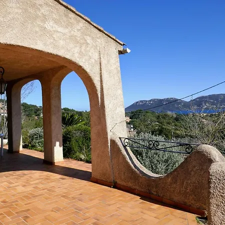 Les Asphodèles, Piscine , Vue Et Montagne Hébergement de vacances *